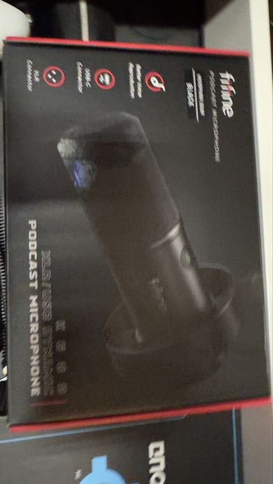 Microfone Fifine c/braco