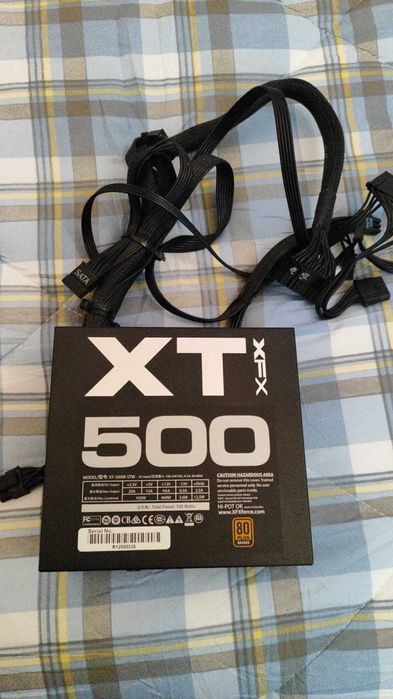 Vendo - Fonte de Alimentação XFX XT 500W
