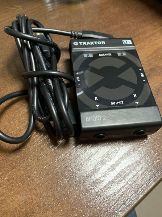 Звукова карта TRAKTOR Audio 2 (б/в)