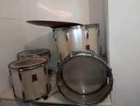 Bateria (instrumento musical)