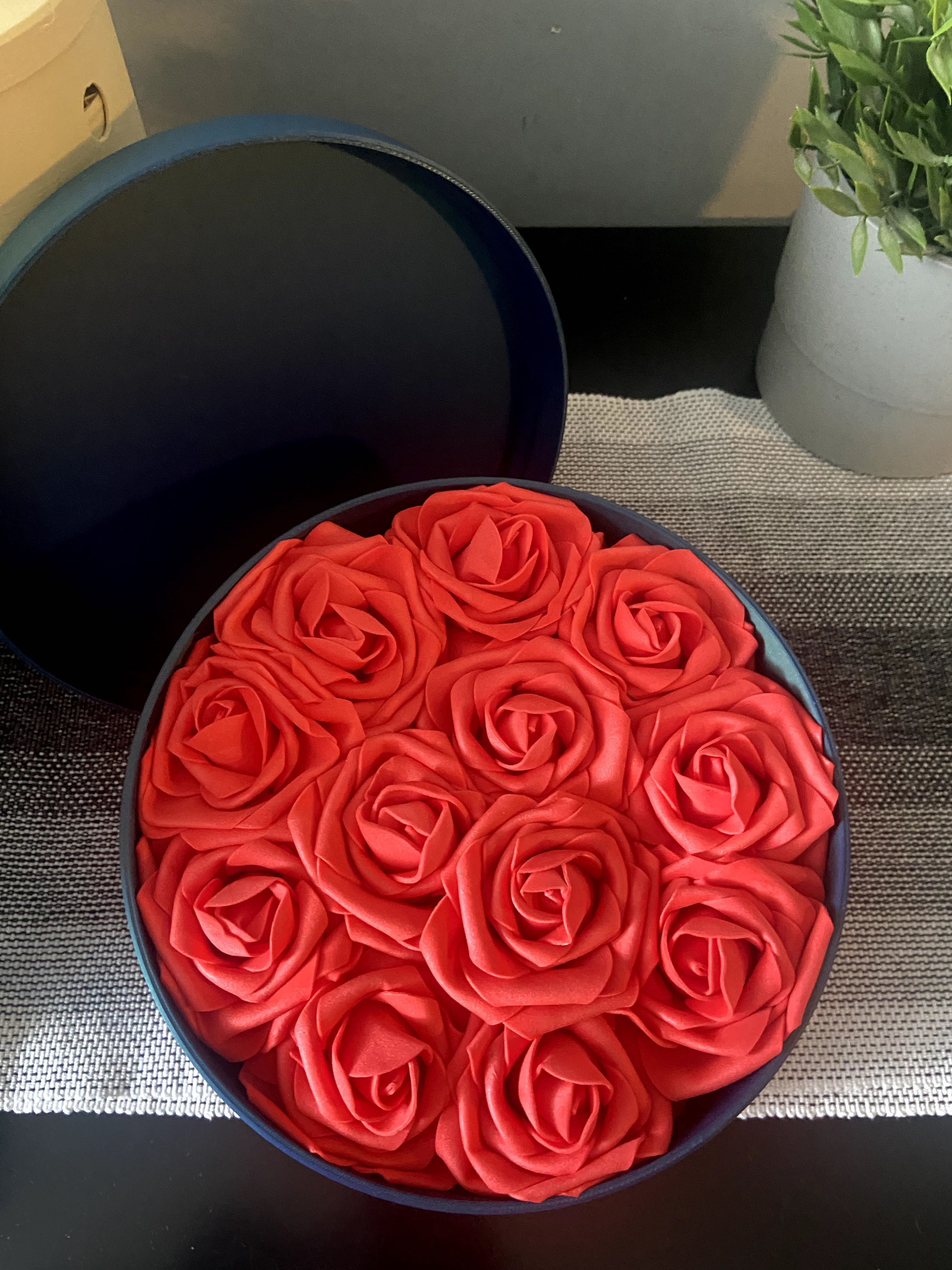 Pudełko z kwiatami - Czerwone Róże