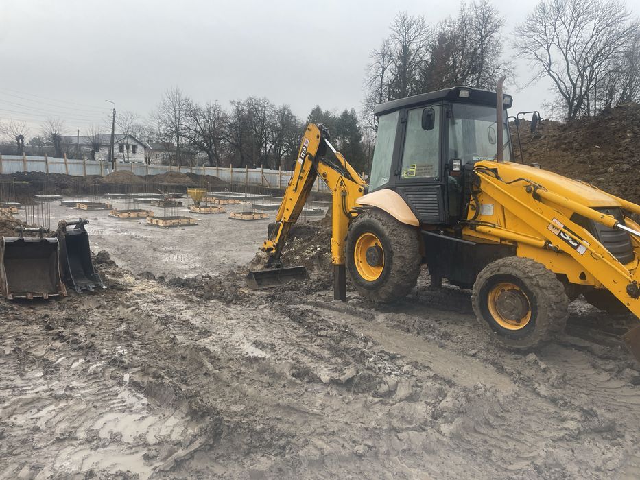 Послуги екскаватора навантажувача JCB
