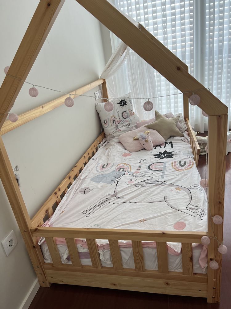 Cama Montessori natural