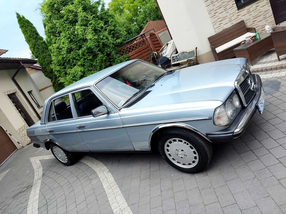 ### Mercedes-Benz W123 ### 200d ### Piękny Klasyk ###