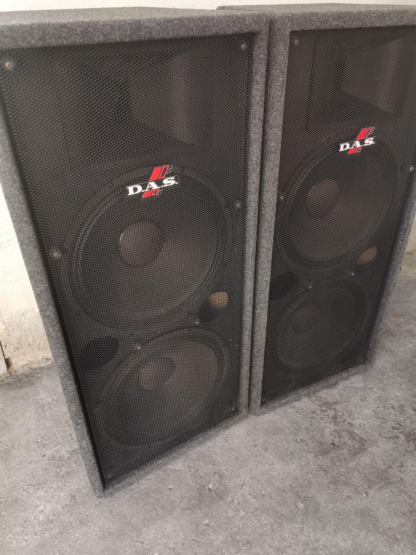 Nagłośnienie estradowe kolumny 2x500  powermixer