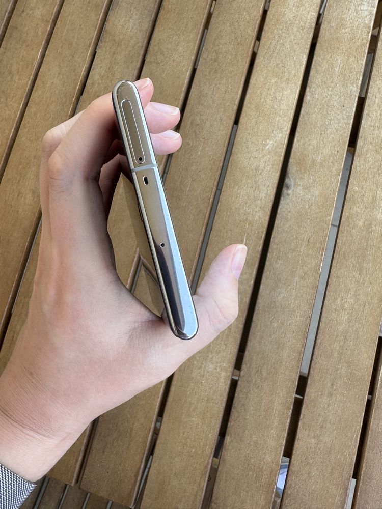 Samsung Galaxy Note 10 plus 256gb в ідеальному стані  + навушники