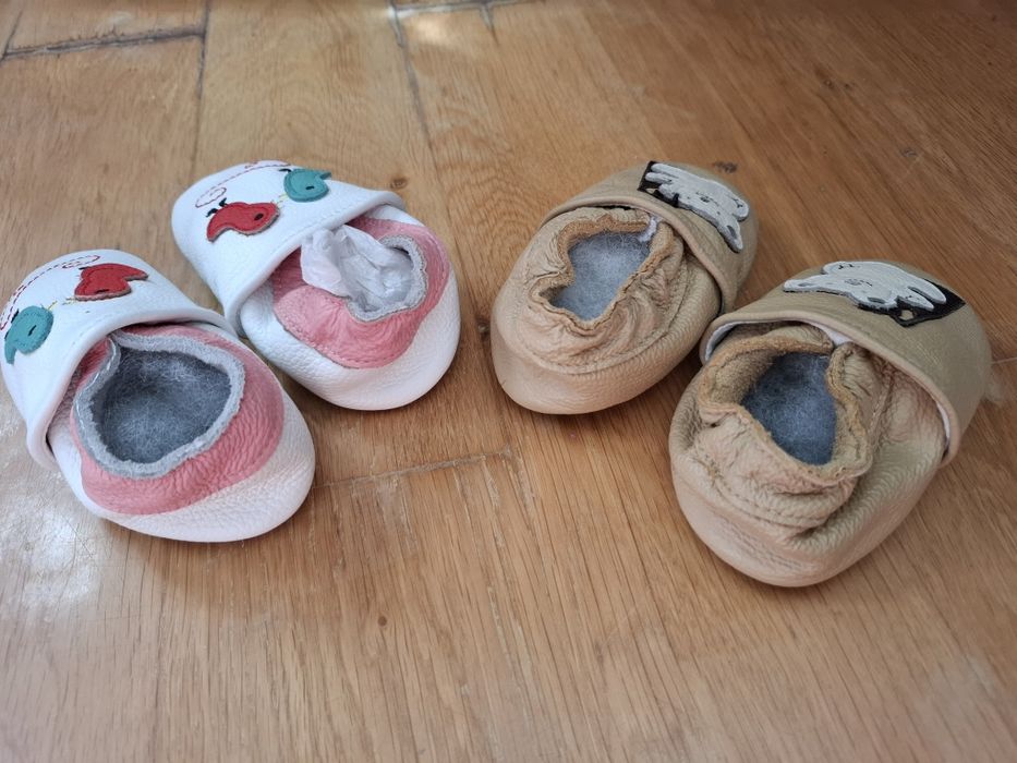 Шкіряні капці, пінетки, чешки, тапки для діток