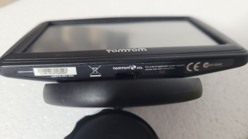 Навігатор TomTom XXL