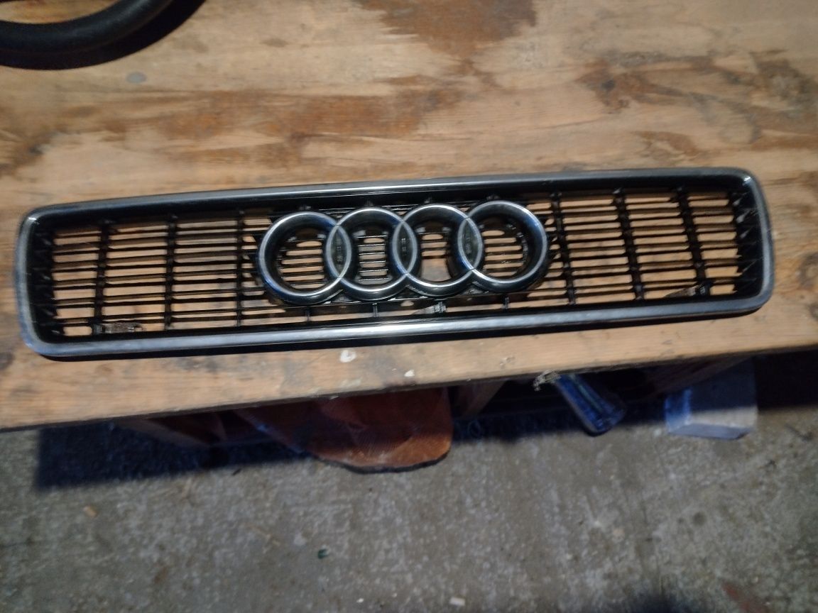Atrapa grill Audi 80 b4