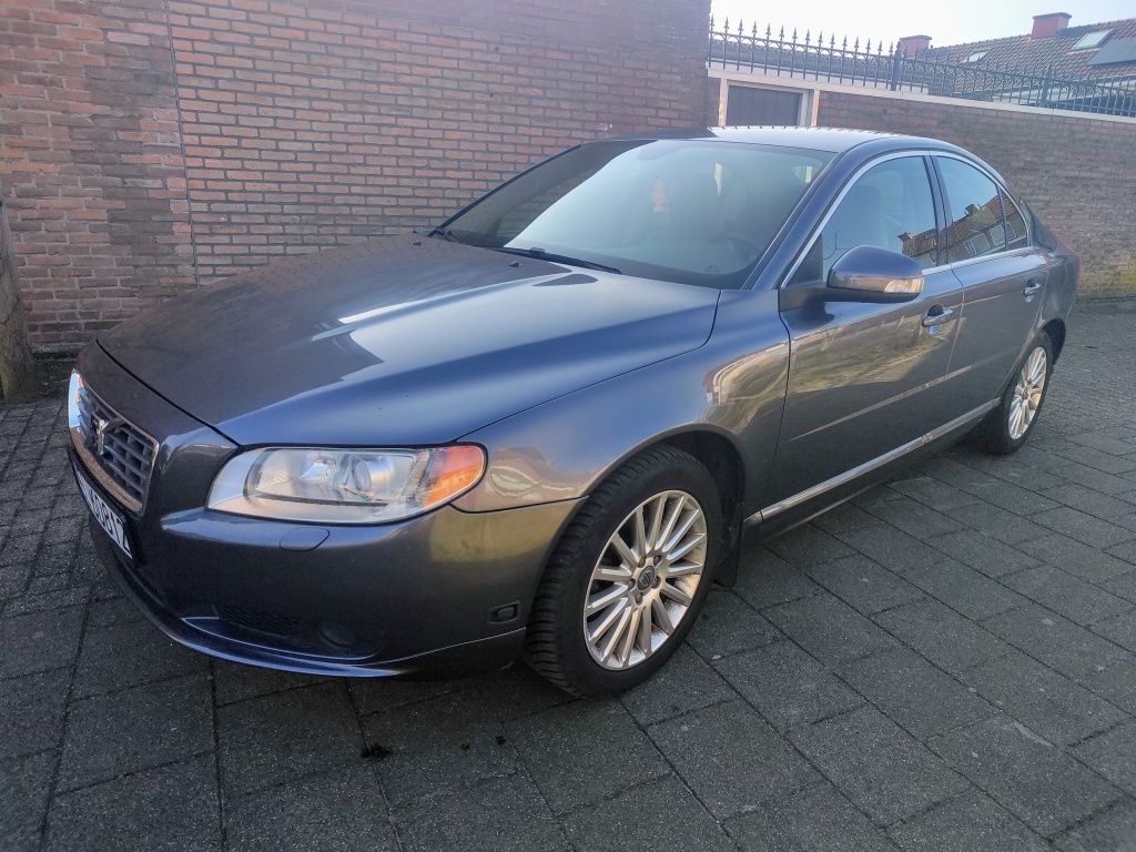 Volvo S80 2008 rok