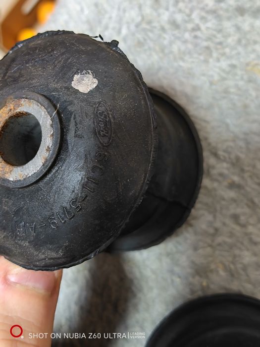 Сайлентблок рессоры Форд транзит