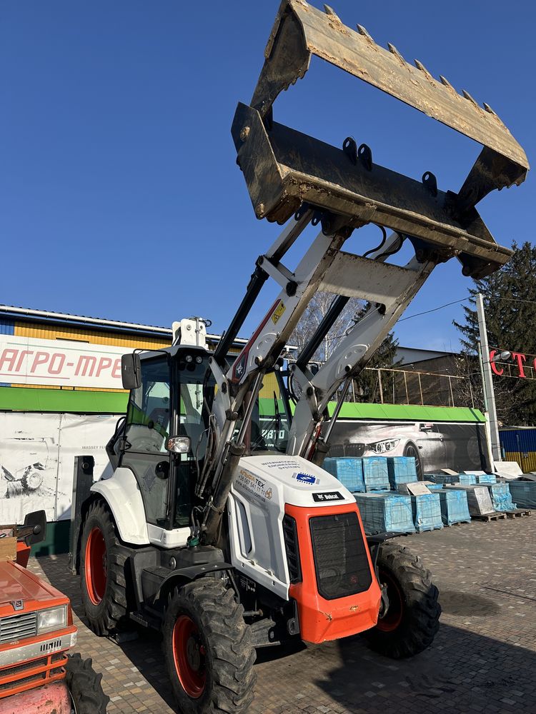 Ескаватор-навантажувач BOBCAT B730R