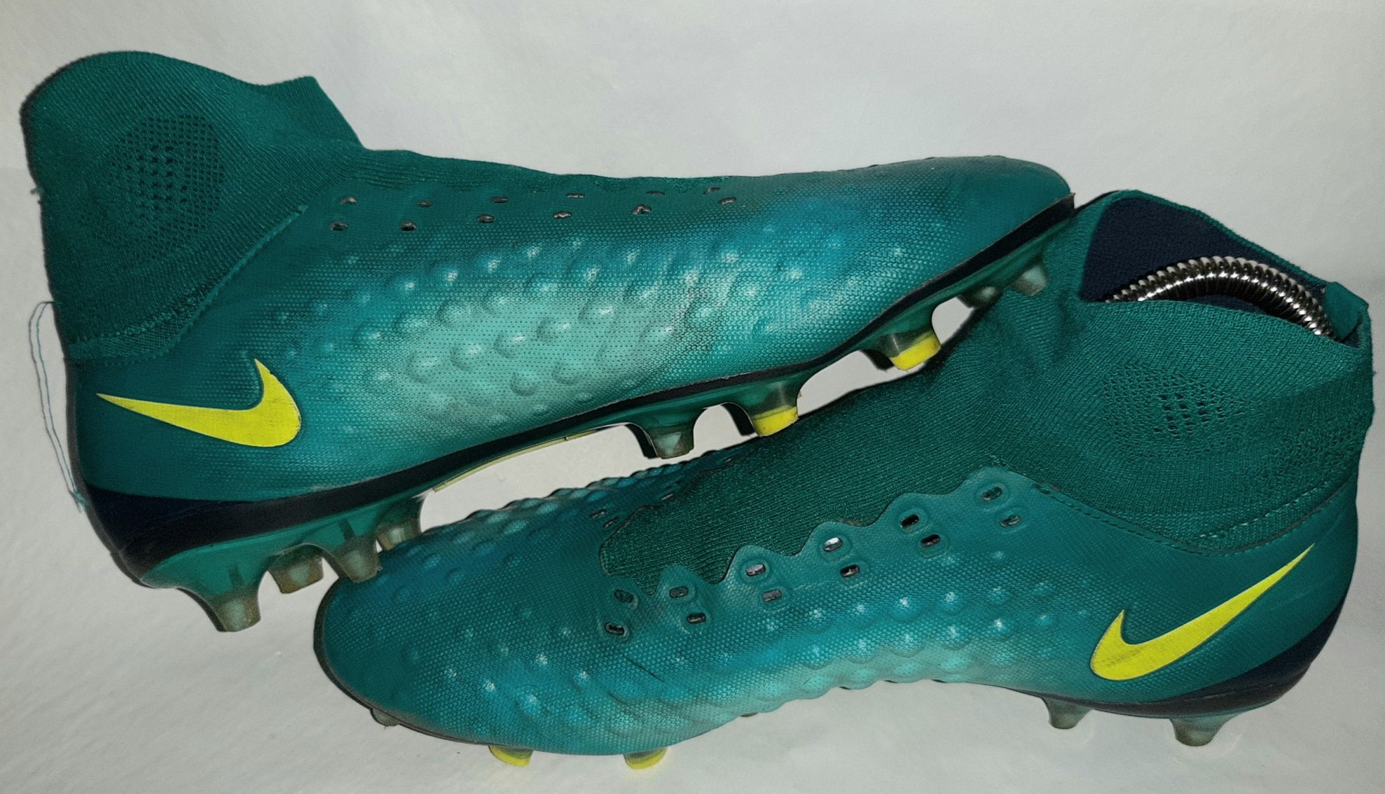 Бутсы Nike Magista 42р