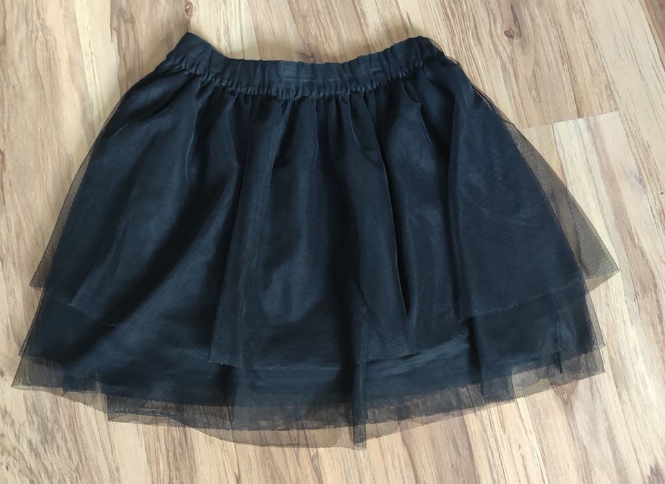 Czarna spódnica Krótka Tiul Rozkloszowana H&M S M