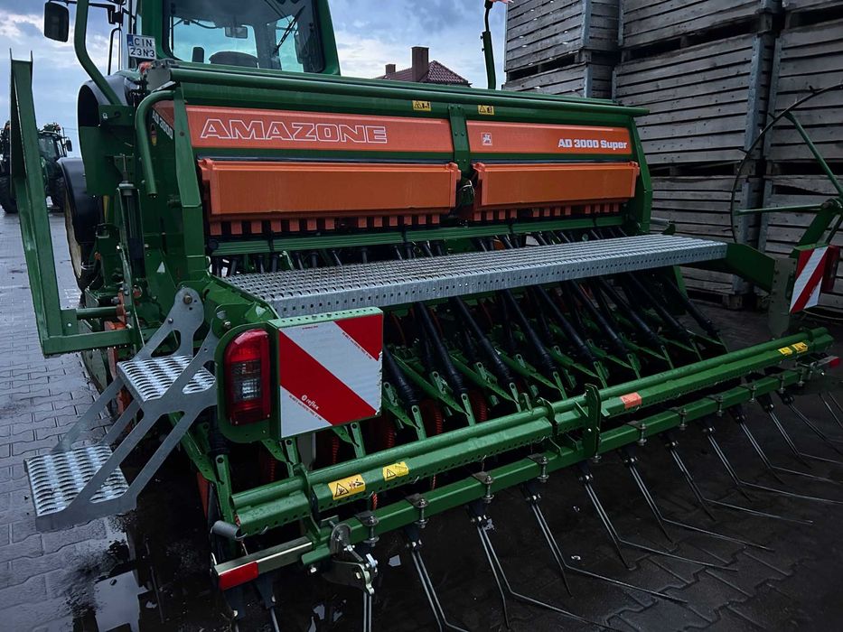zestaw upr siew Amazone red. tale KE/AD 3000super, zasiane tylko 803ha