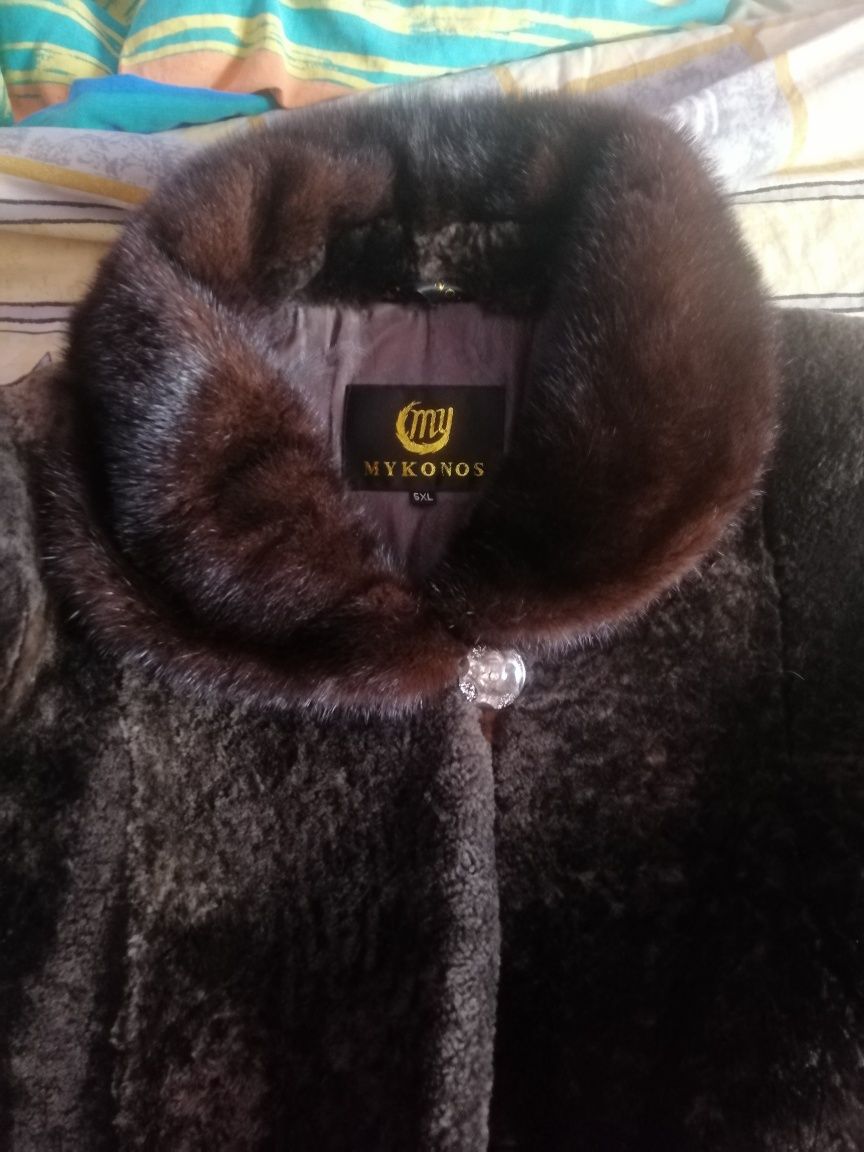 Продам мутоновую шубу