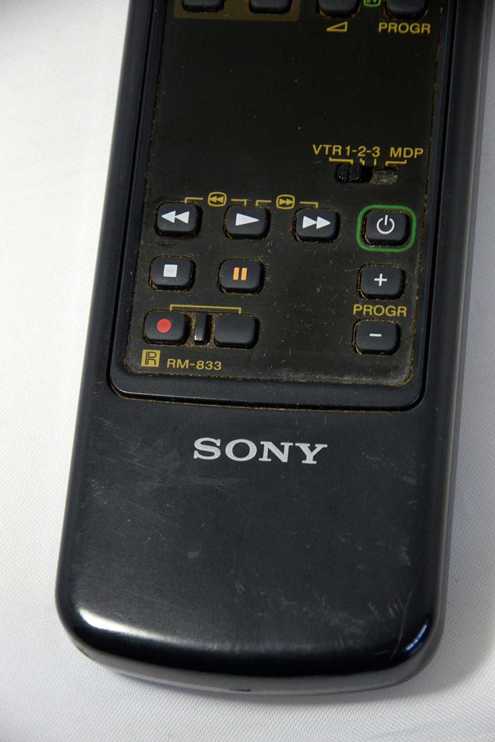 Comando Remoto Video Sony RM 833 Reversível