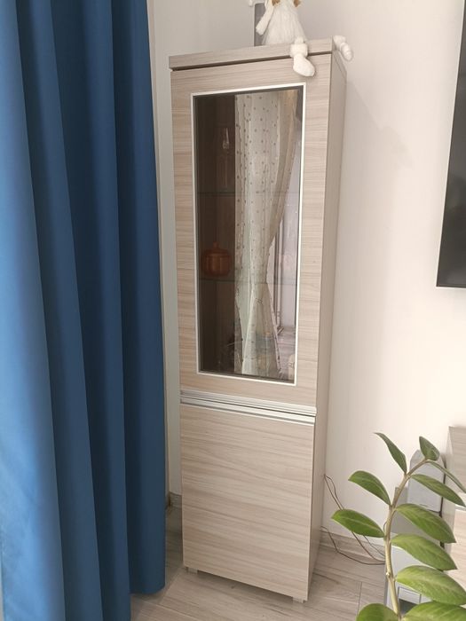 Meble do salonu komoda słupek szafka komplet