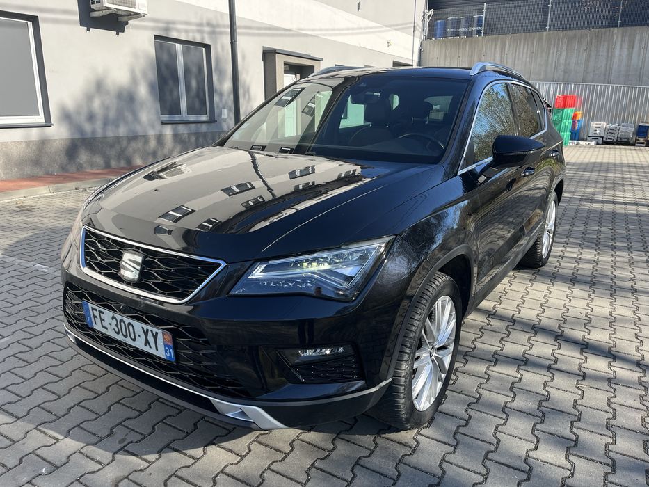 Seat ateca 2.0TDI 4x4dsg panorama el.klapa samochód po gradzie