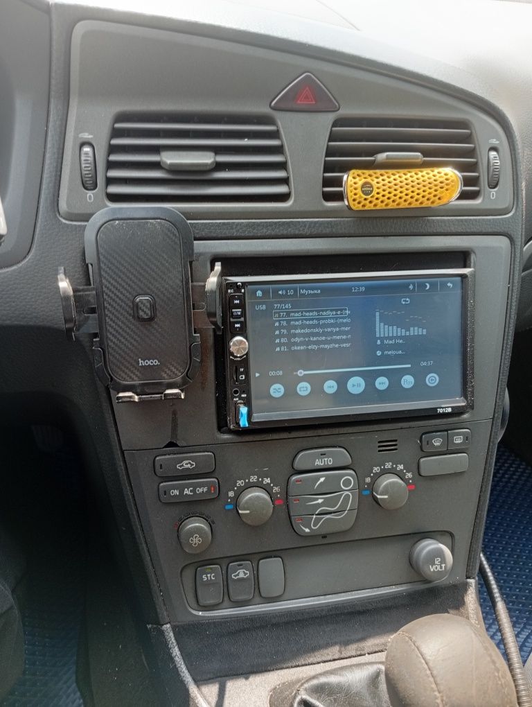 Продається volvo v70 D5