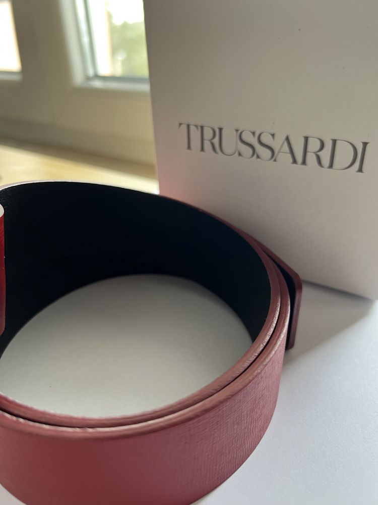 Cinto Trussardi novo