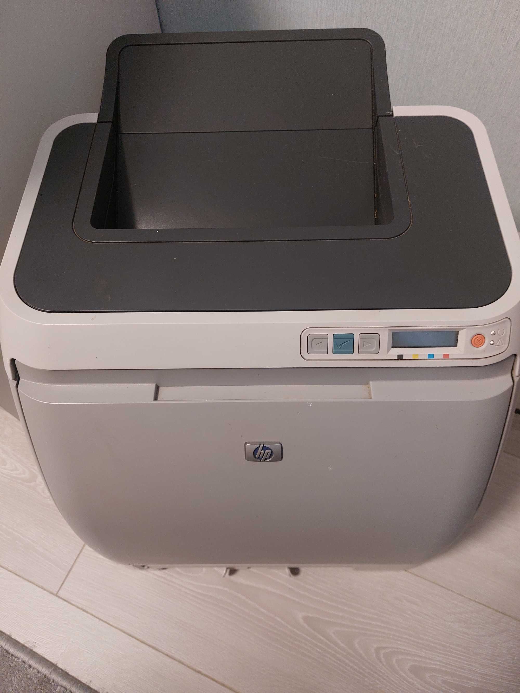 Кольоровий принтер hp Color LaserJet 2600n