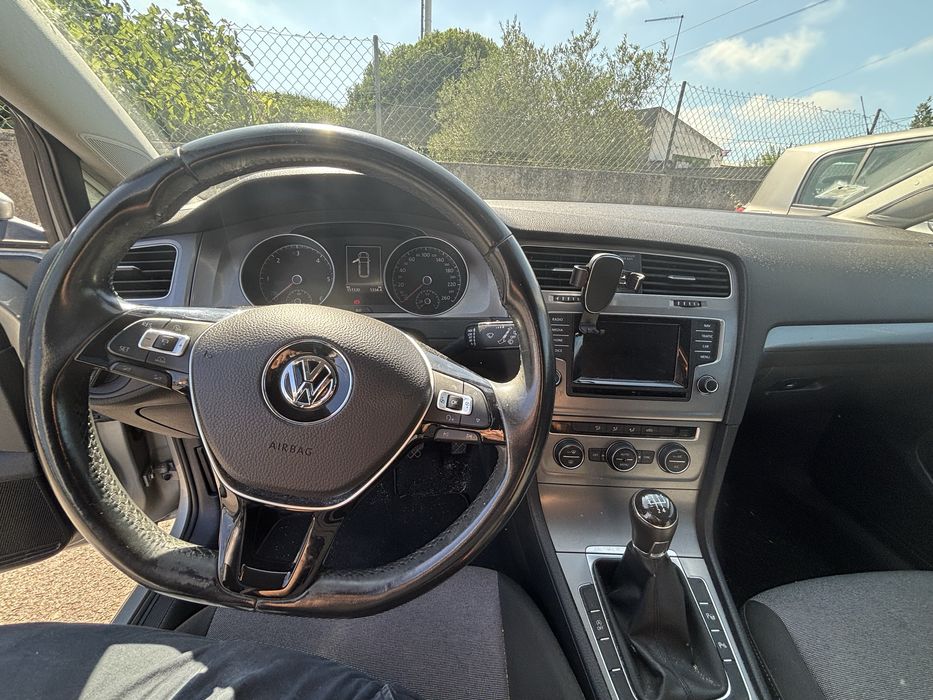 VW Golf Variant 1.6 em otimo estado a bom preço