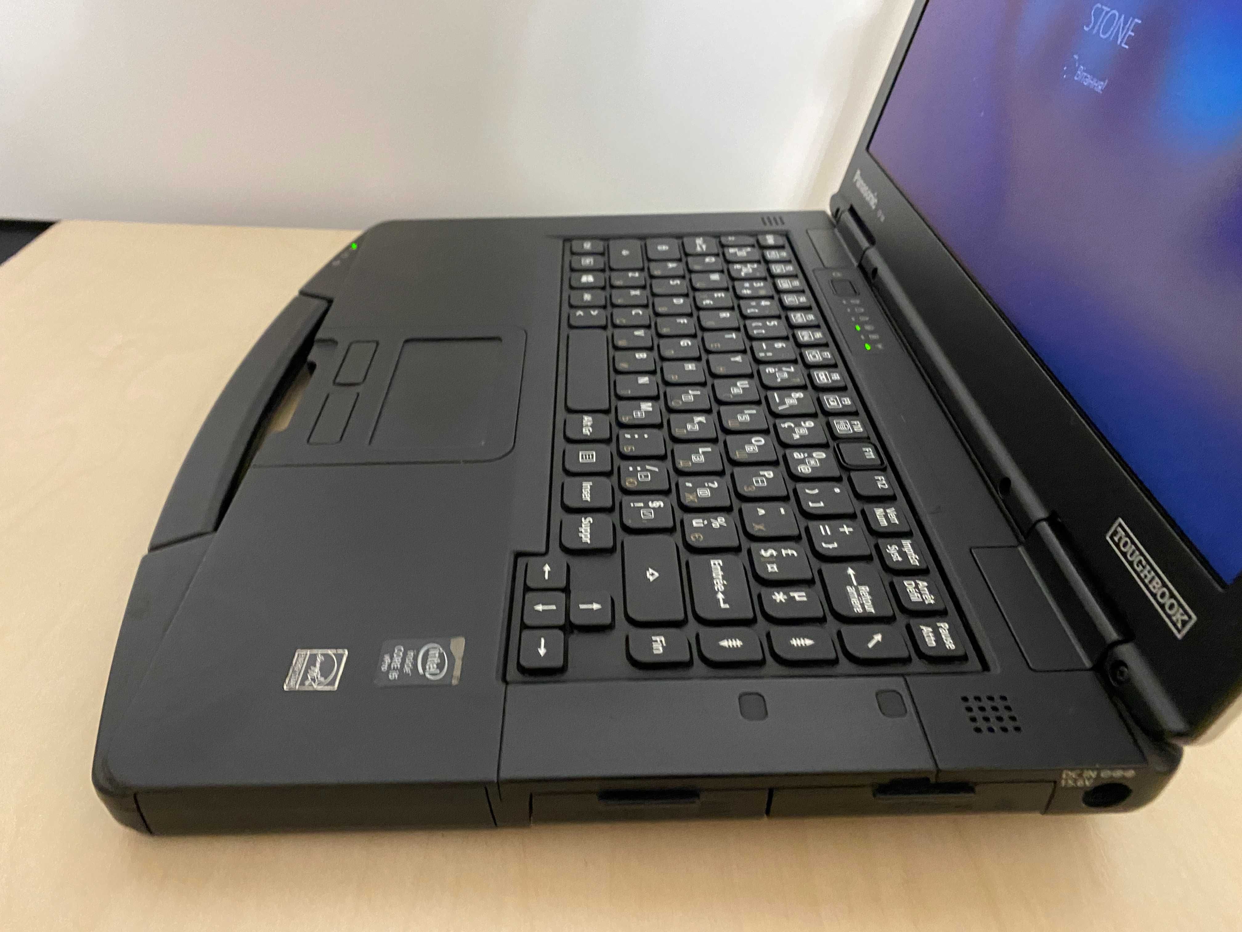 для ЗСУ FHD IPS Panasonic Toughbook CF-54  I5/16/256  є кількість