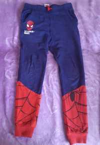 Spodnie dresowe Spider Man 134 roz.