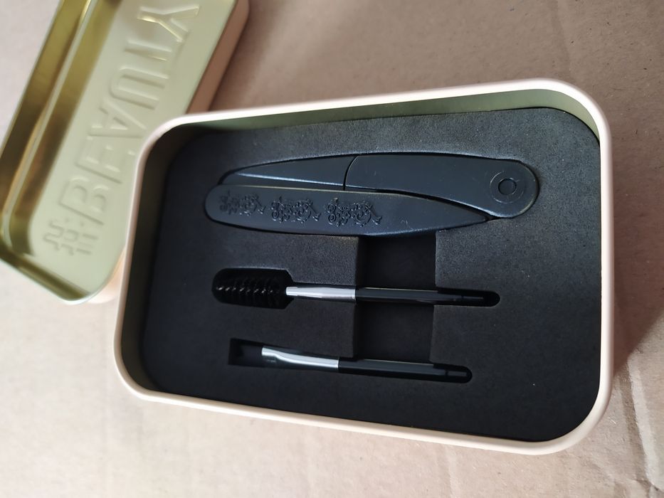 Conjunto para sobrancelhas NOVO