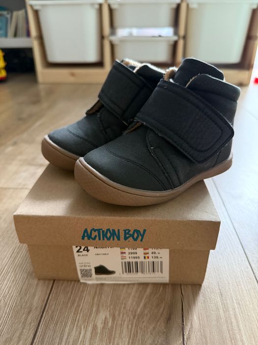 Buty dziecięce jesienne r.24 Action Boy