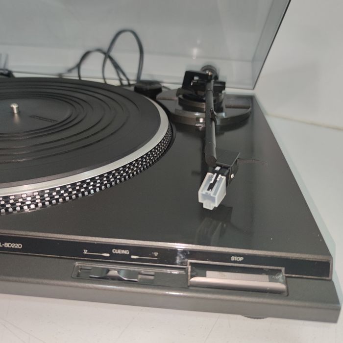 Gira Discos Technics SL-BD22D Como novo