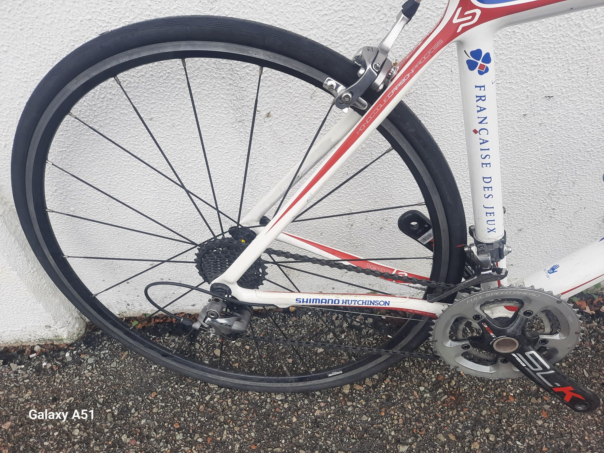 Lapierre de carbono xs com 105 e mavic
