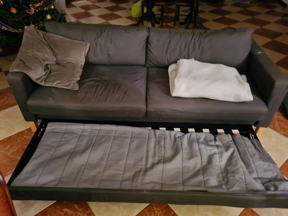 Sofá + sofá cama ( 2 artigos )