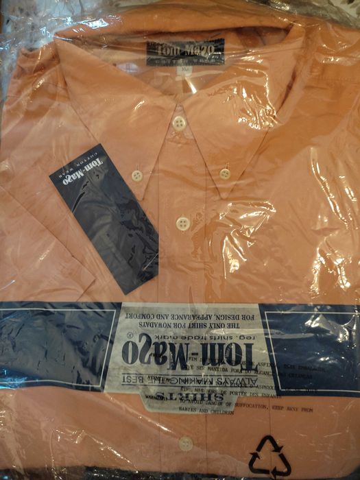 Vende-se várias camisas novas Tom-Maso