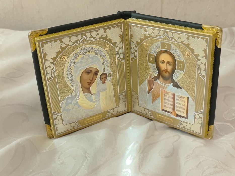 Ikona książeczka prawosławna obrazek święci rozmiar