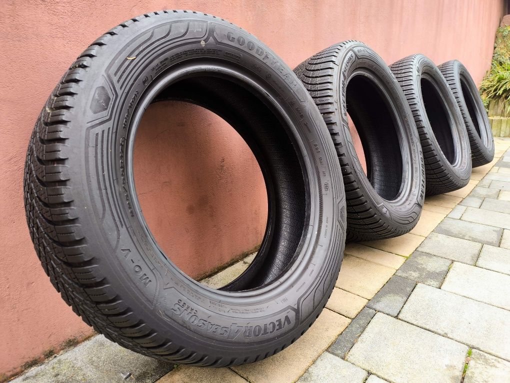 Opony całoroczne Goodyear 225 55 r17c