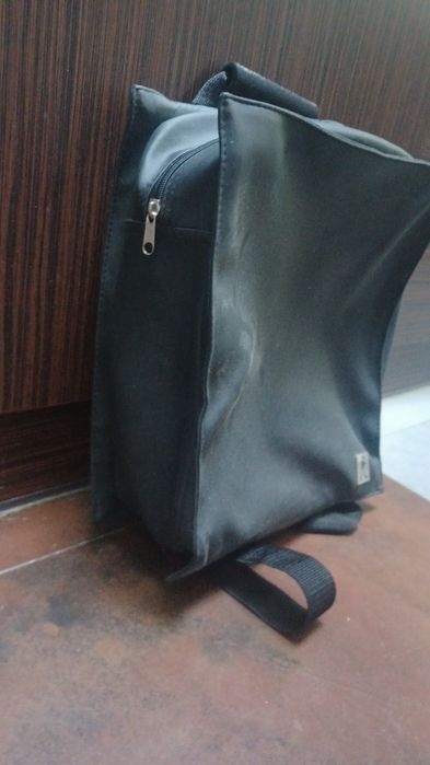 Zestaw Johnnie Walker - plecak, karafka, piersiówka