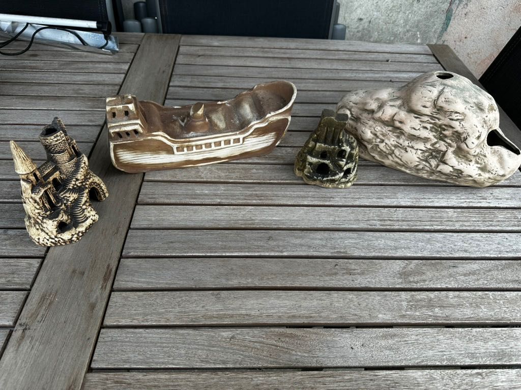 Statek Jama Skała Zamek ceramiczny ozdoby akwarium