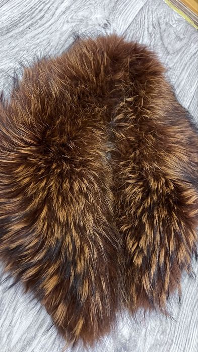 Шикарный мех енота воротник