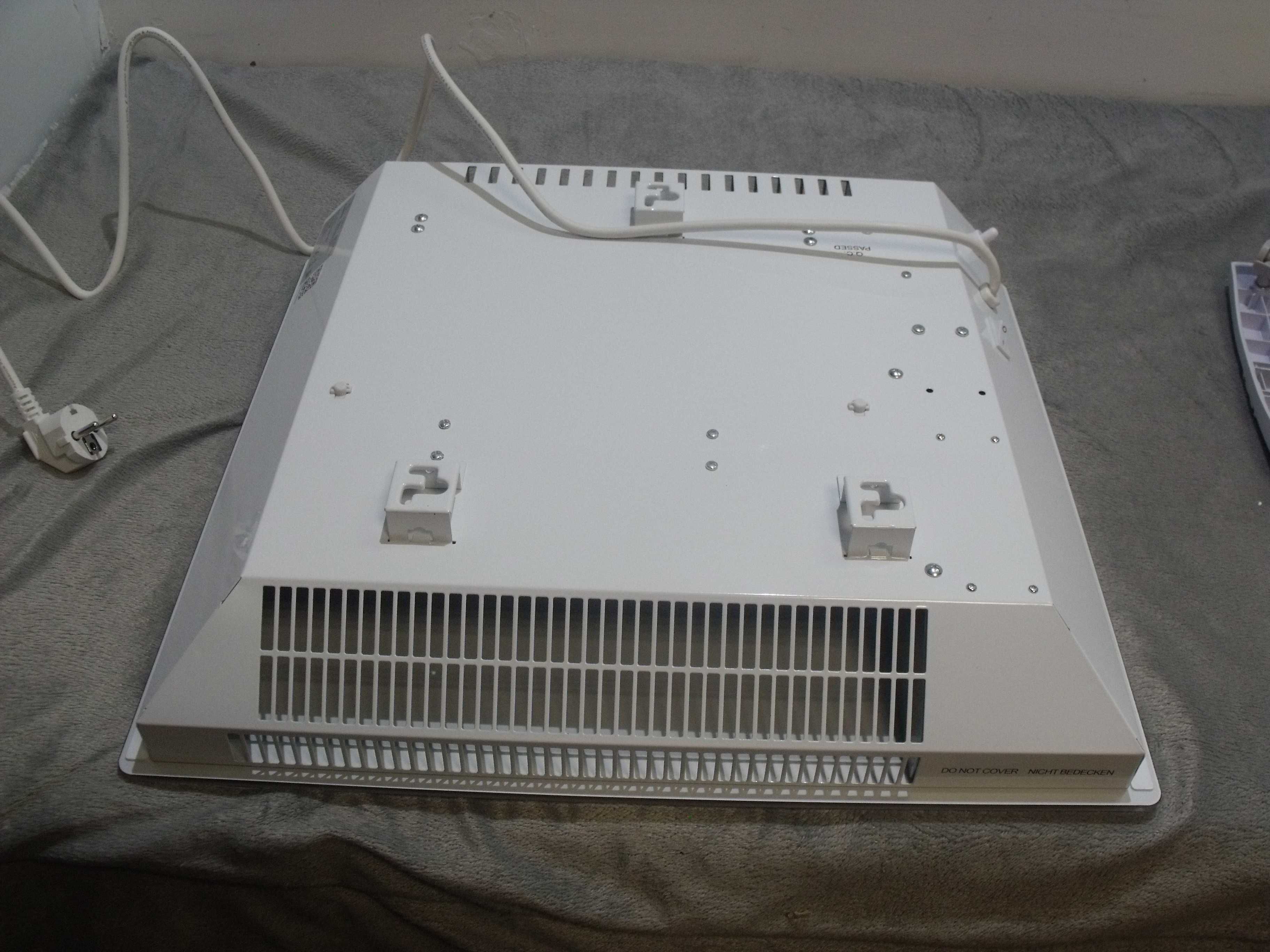 Grzejnik konwekcyjny 1000W termostat do 25 m² Klarstein biały