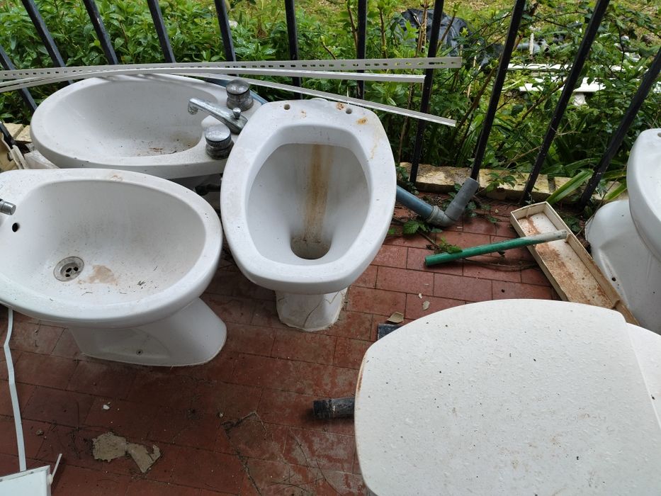 Loiças de Casa de Banho