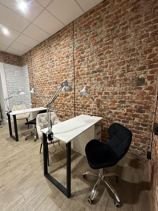 Оренда місця майстра манікюра