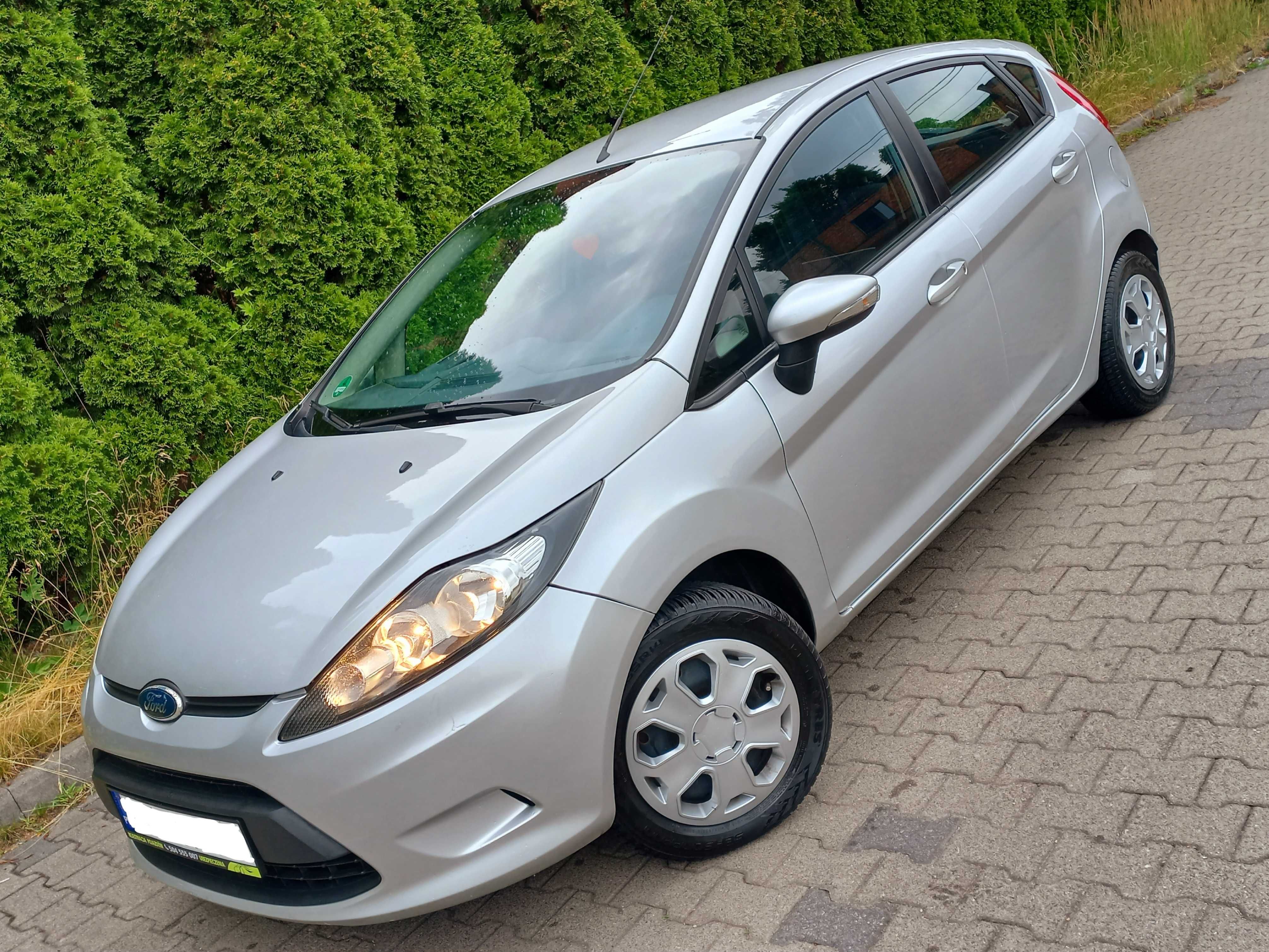 Ford Fiesta Silver X 5drzwi klima 82KM śliczny jak nowy