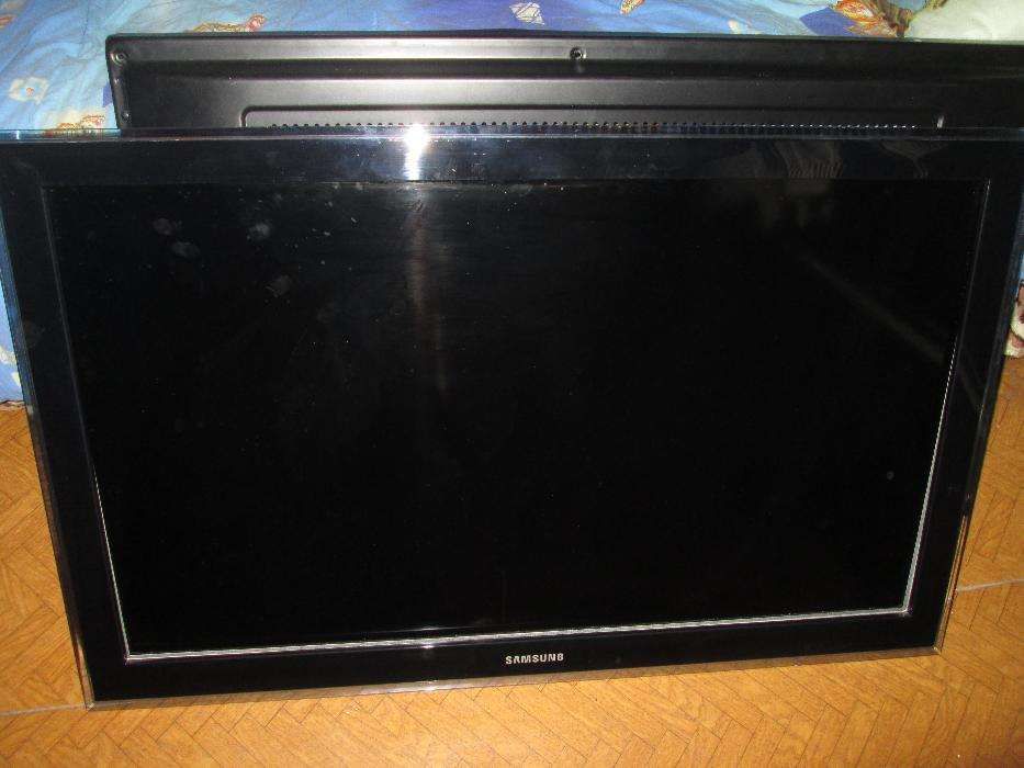 Продам корпус от телевизора Samsung LE40D551K2W