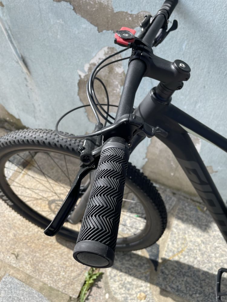 Bicicleta BTT Giant XTC SLR 29”2