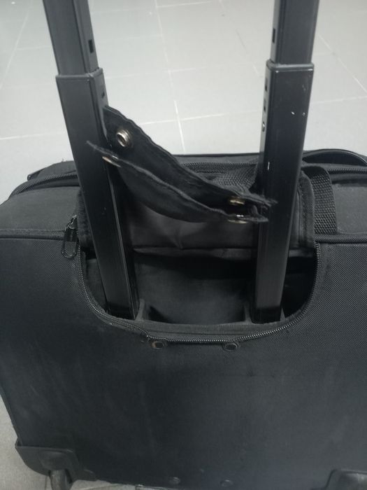 Mala de viagem, trabalho ou executiva TARGUS