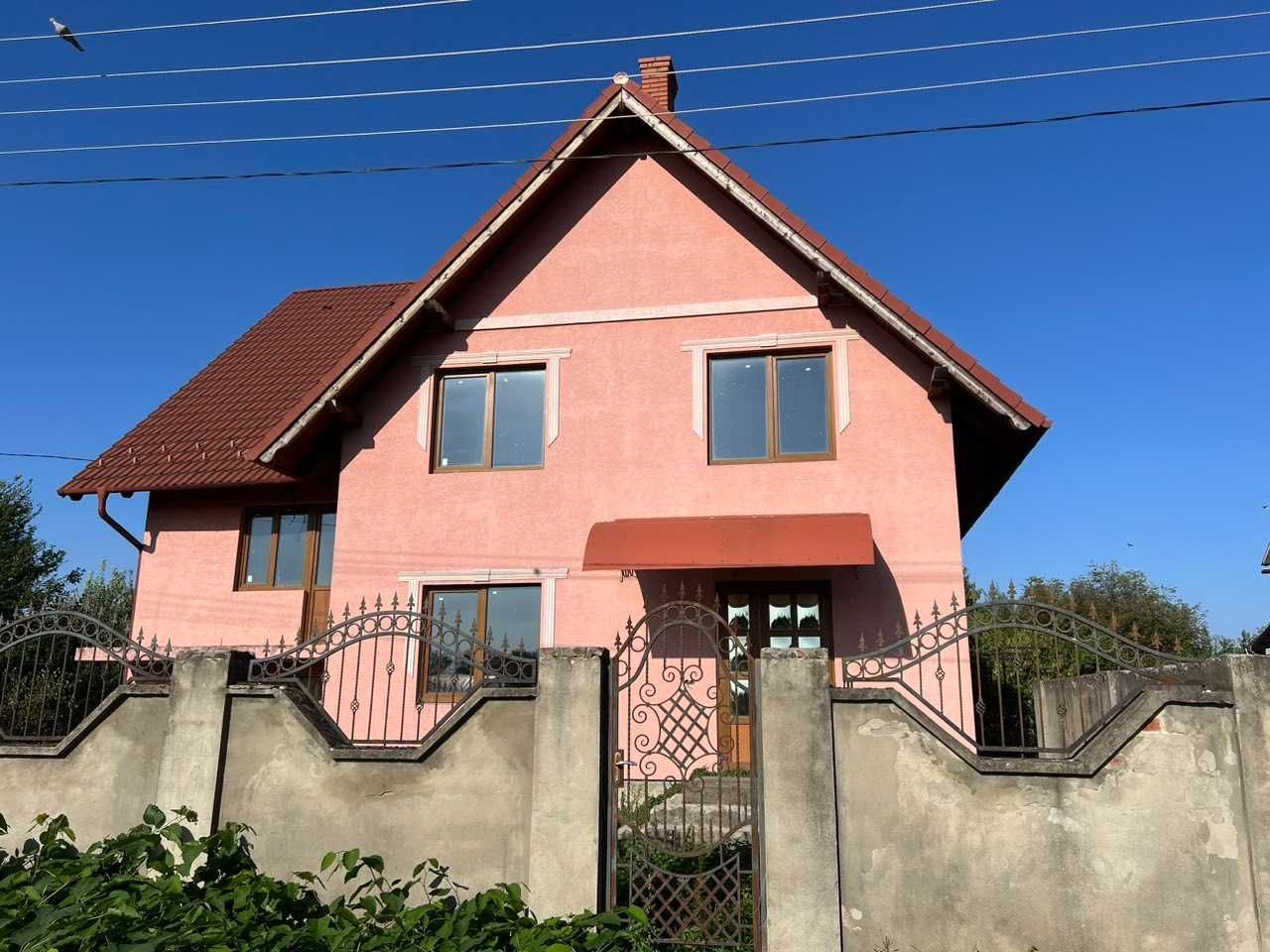 Продається будинок в мальовничому Виноградові Закарпатської області