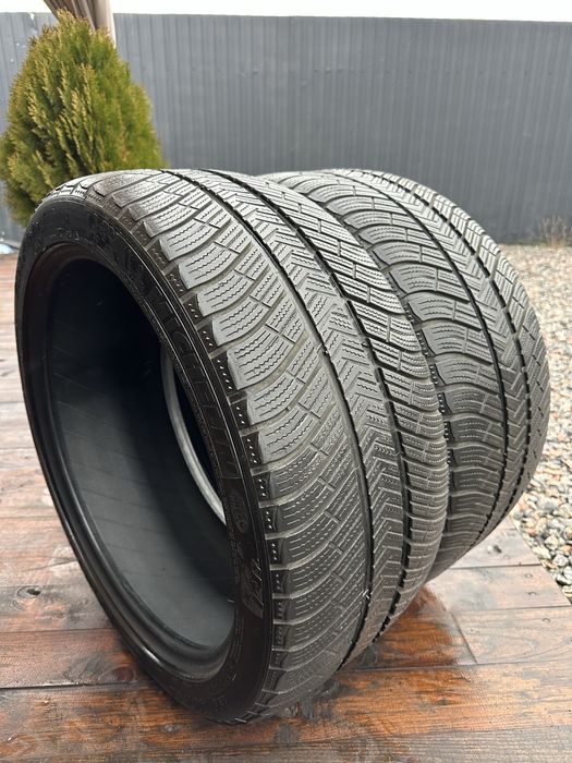 Продам зимову гуму(резину) Michelin 255/40/R20