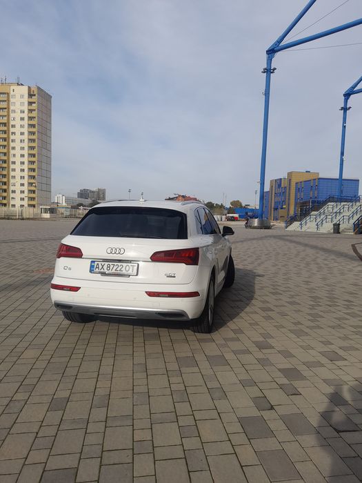 Своя у продажі audi Q5 Premium Plus 2017р